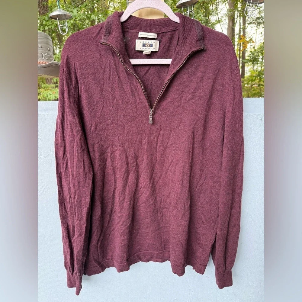 Joseph Abboud Extra‎ Fine Merino Wool Sweater in Deep Burgundy